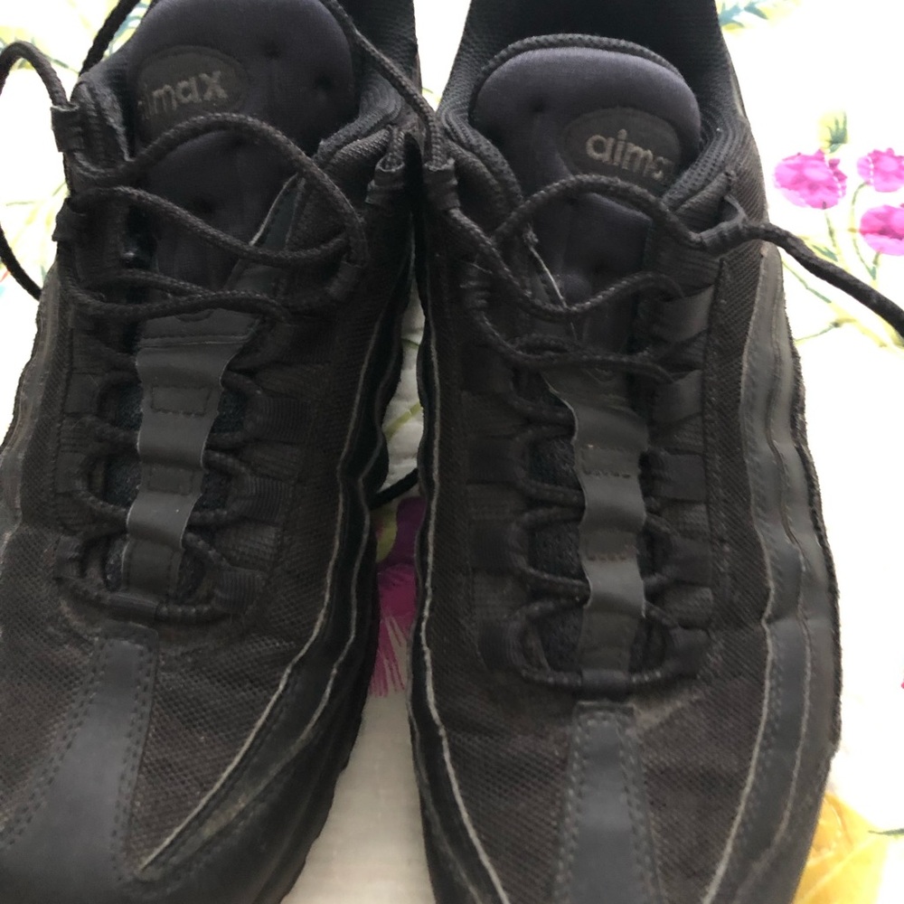 Nike Air Max Black Athletic Shoes